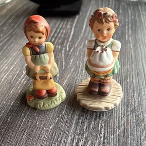 Vintage Goebel figurine